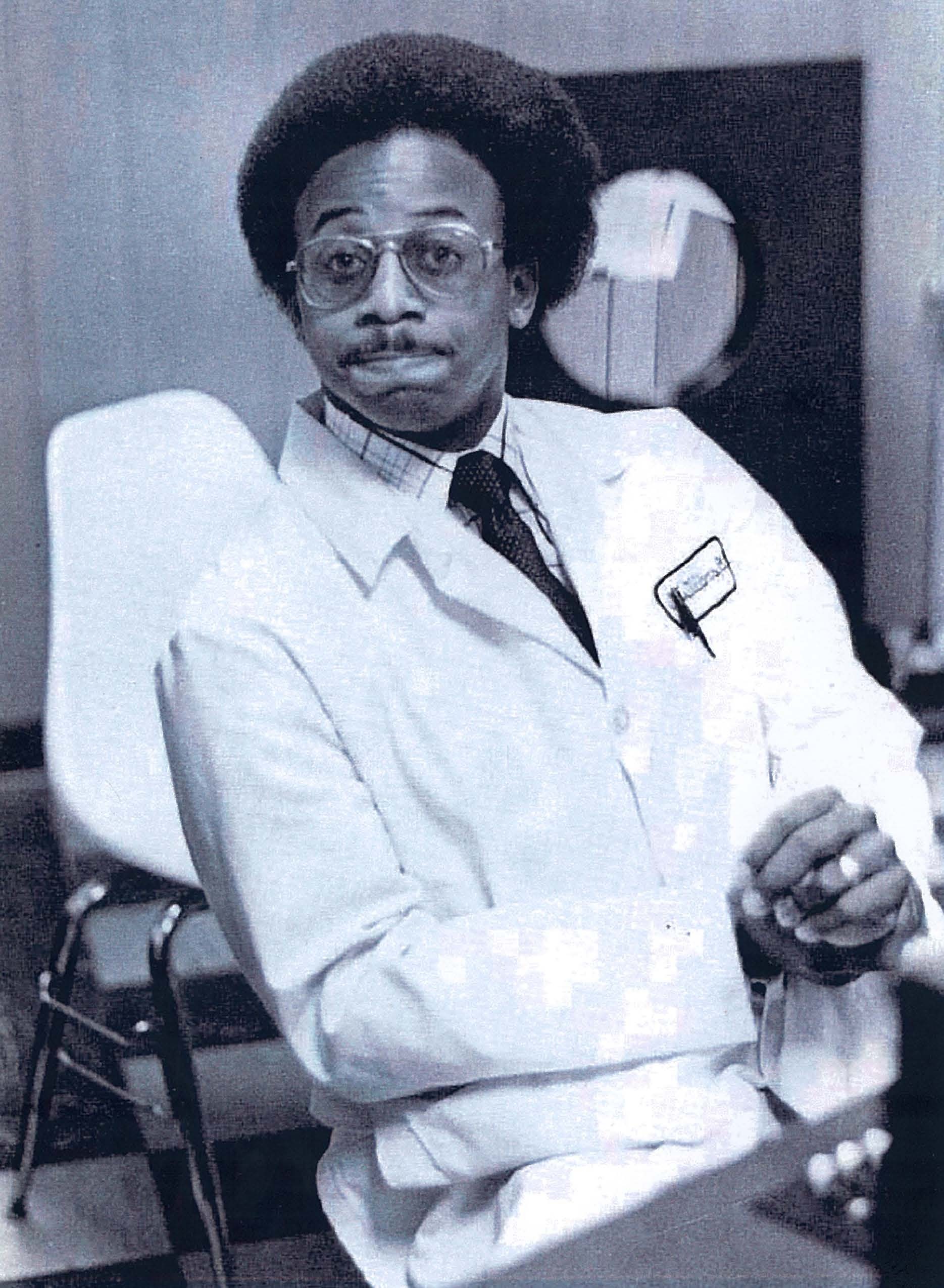 Dr. Williams headshot from 1973