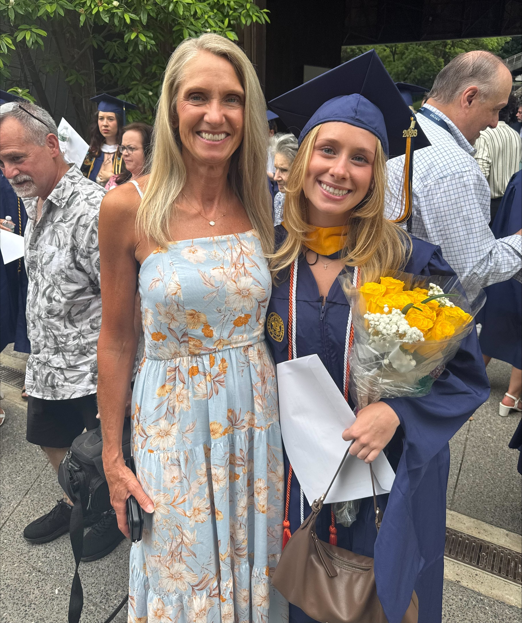 Grad Skylar Parzyck and mom at commencement