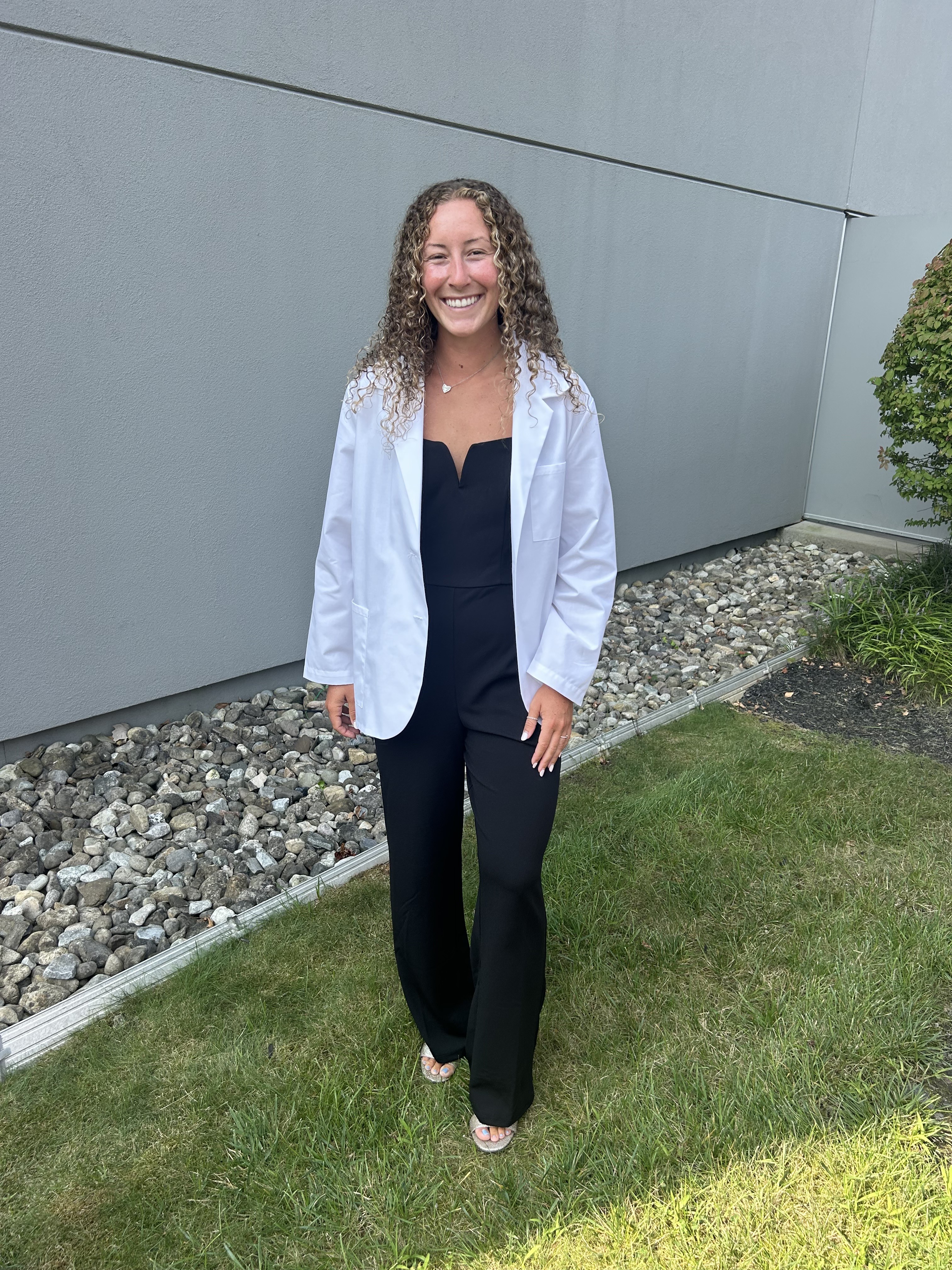 OT Erika Barbera in white coat