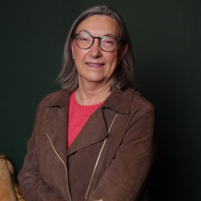 Thumbnail Pic1 of Jonette Owen