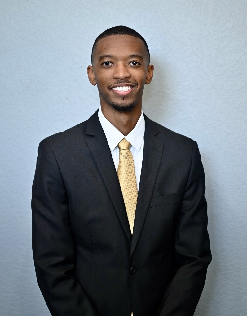 Headshot of Dr. Kendrick Crawford