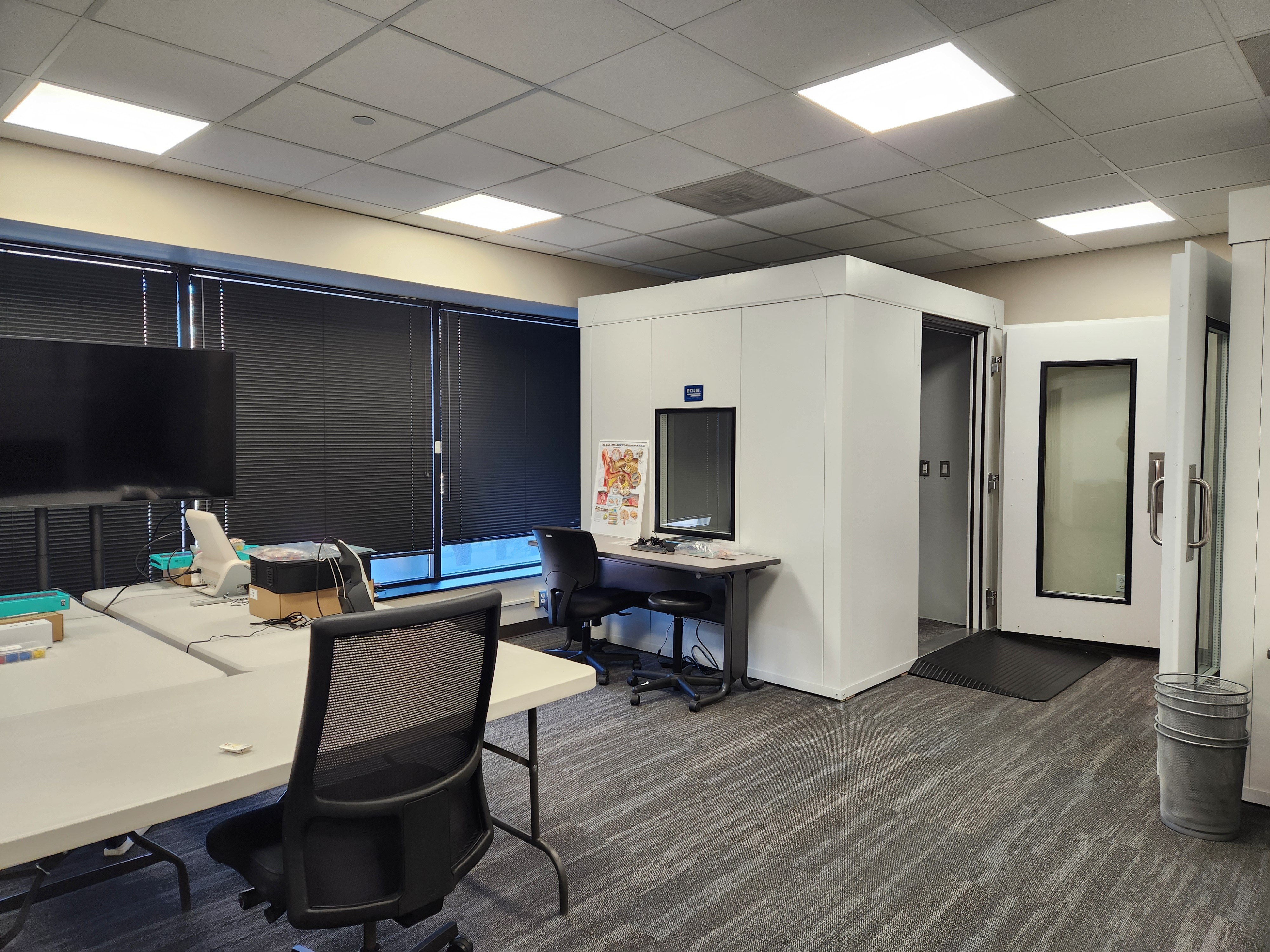 AUD lab renovation pic1