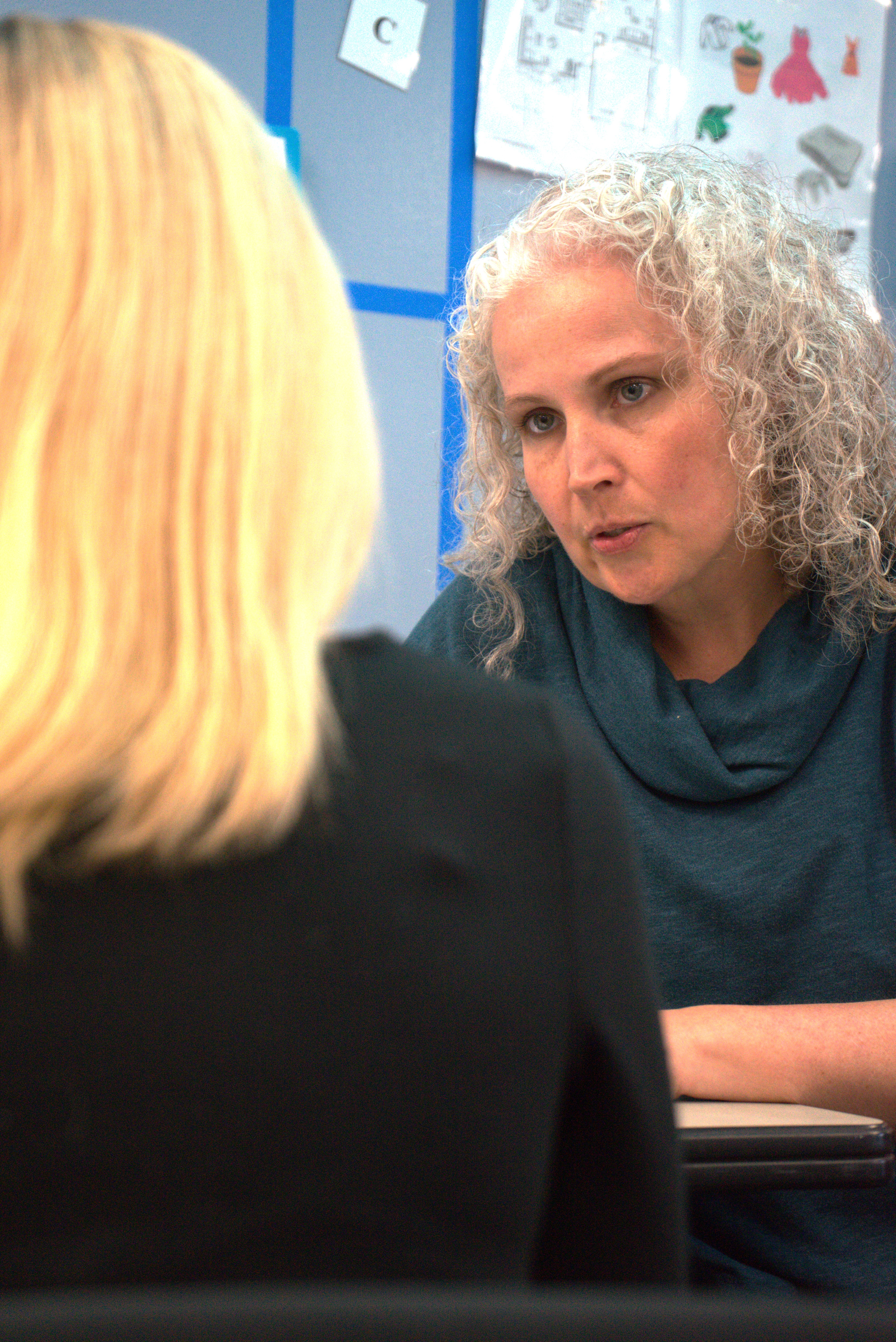 Alicia Reiser with client