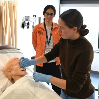 PA students in lab thumbpic1