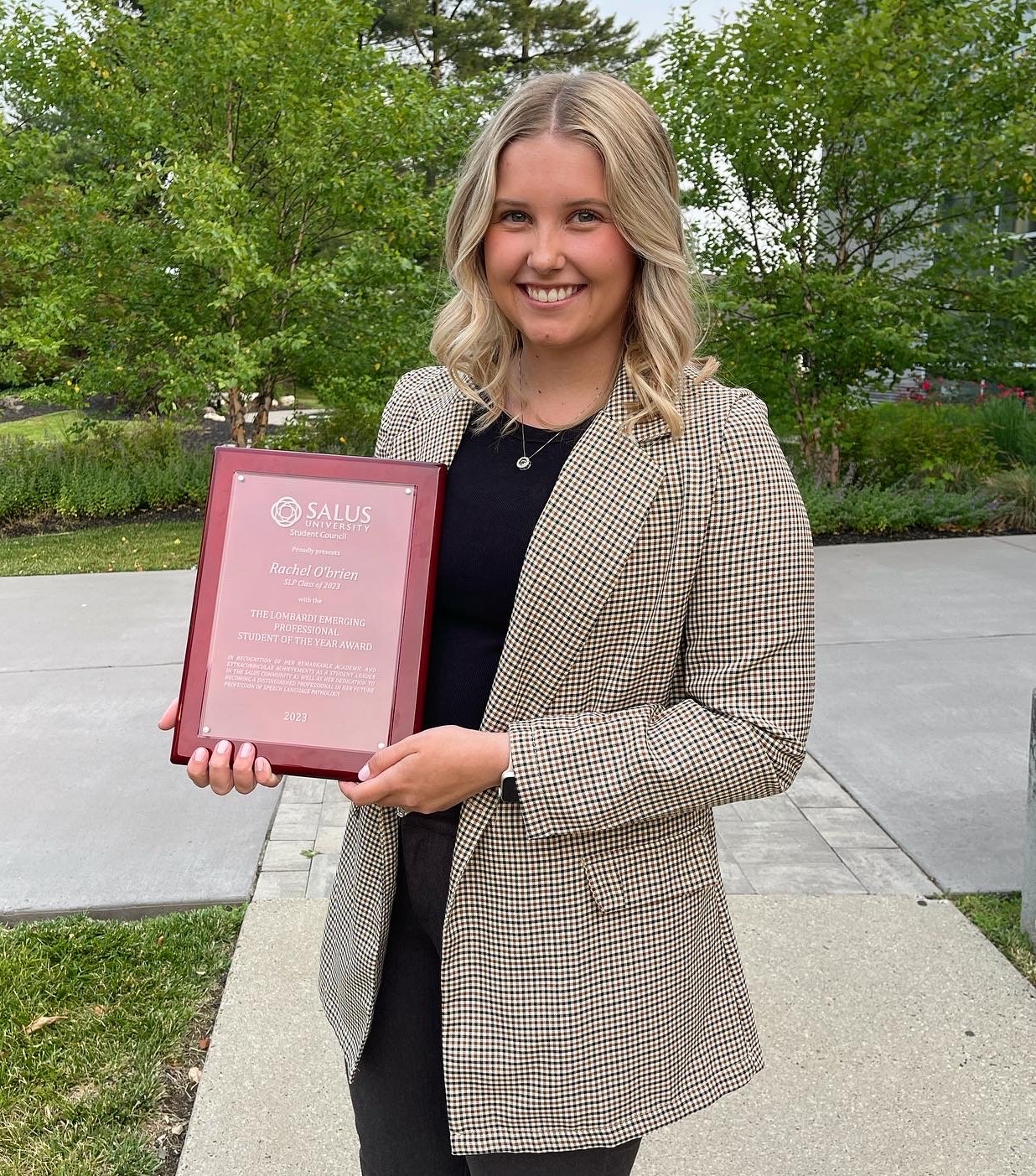 Rachel O'Brien on Elkins Park campus pic2