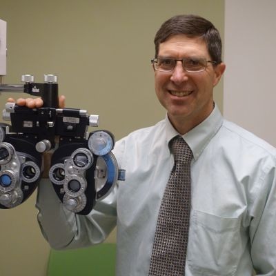Thumbnail headshot of Dr. Stanley Hatch