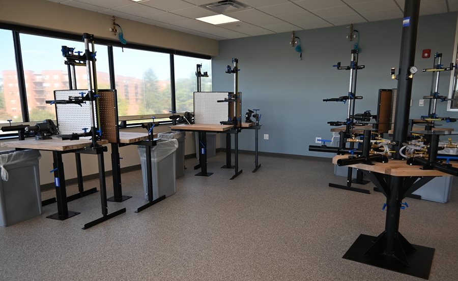 orthotics & prosthetics lab