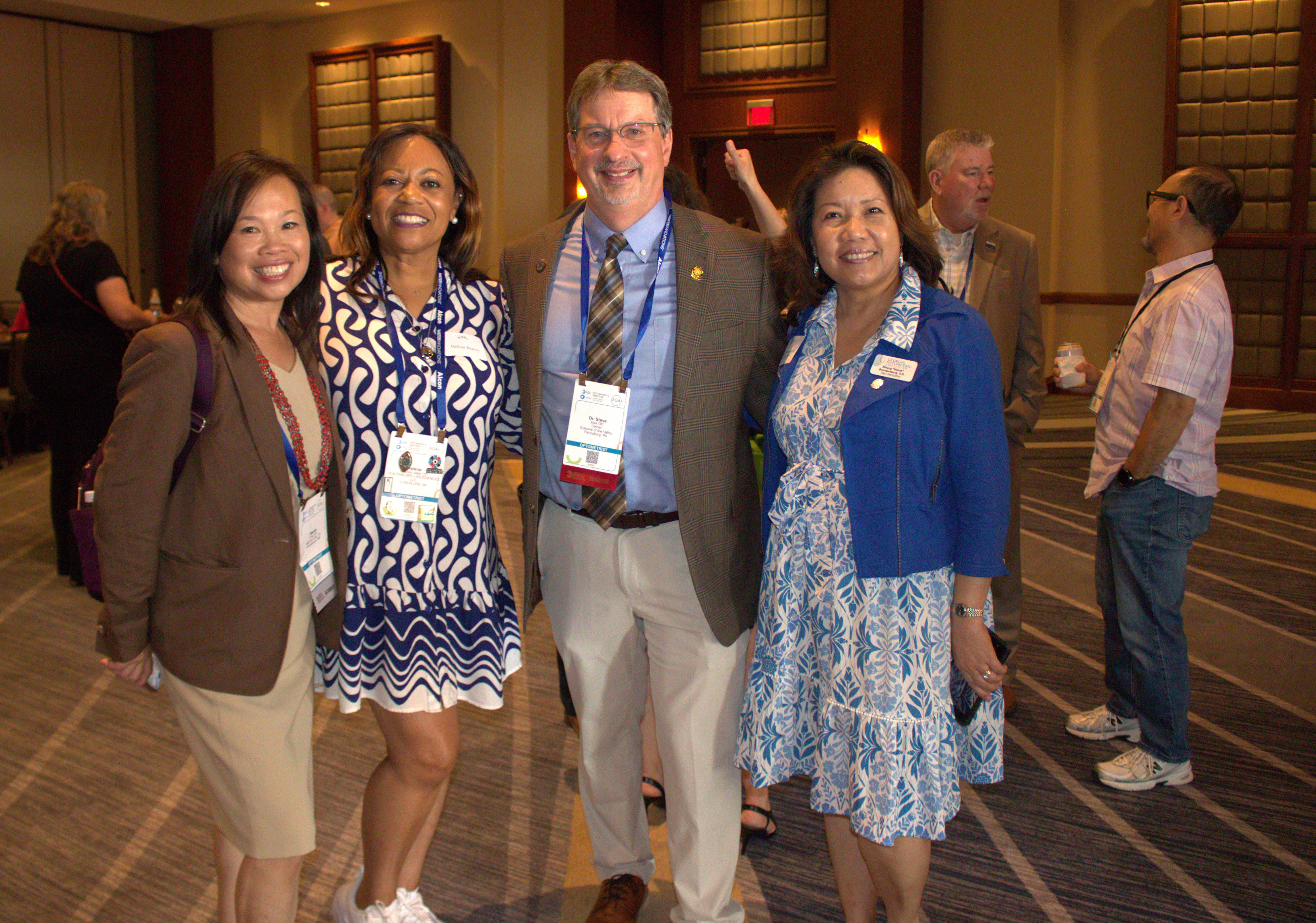 Group of alumni at AOA reception