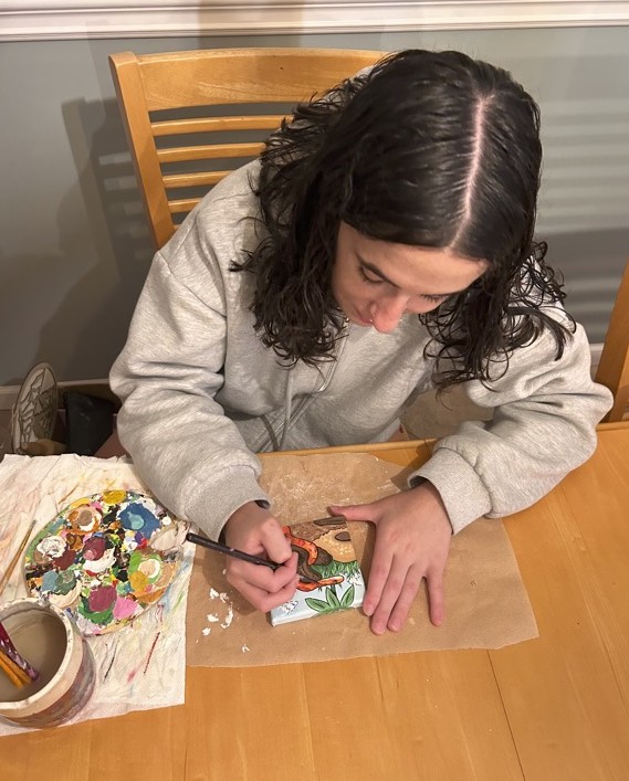 Ava Deichman painting