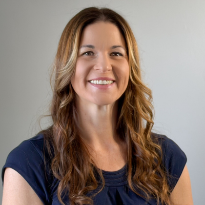 Julie Quinlan headshot