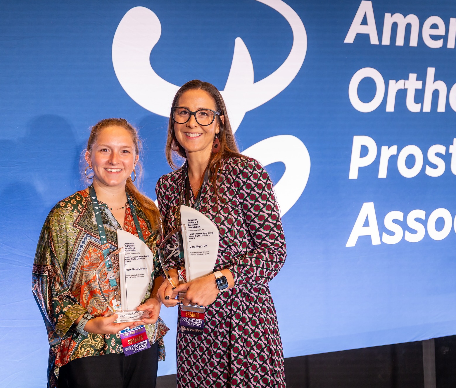 Mary-Kate and Cara with O&P awards pic2