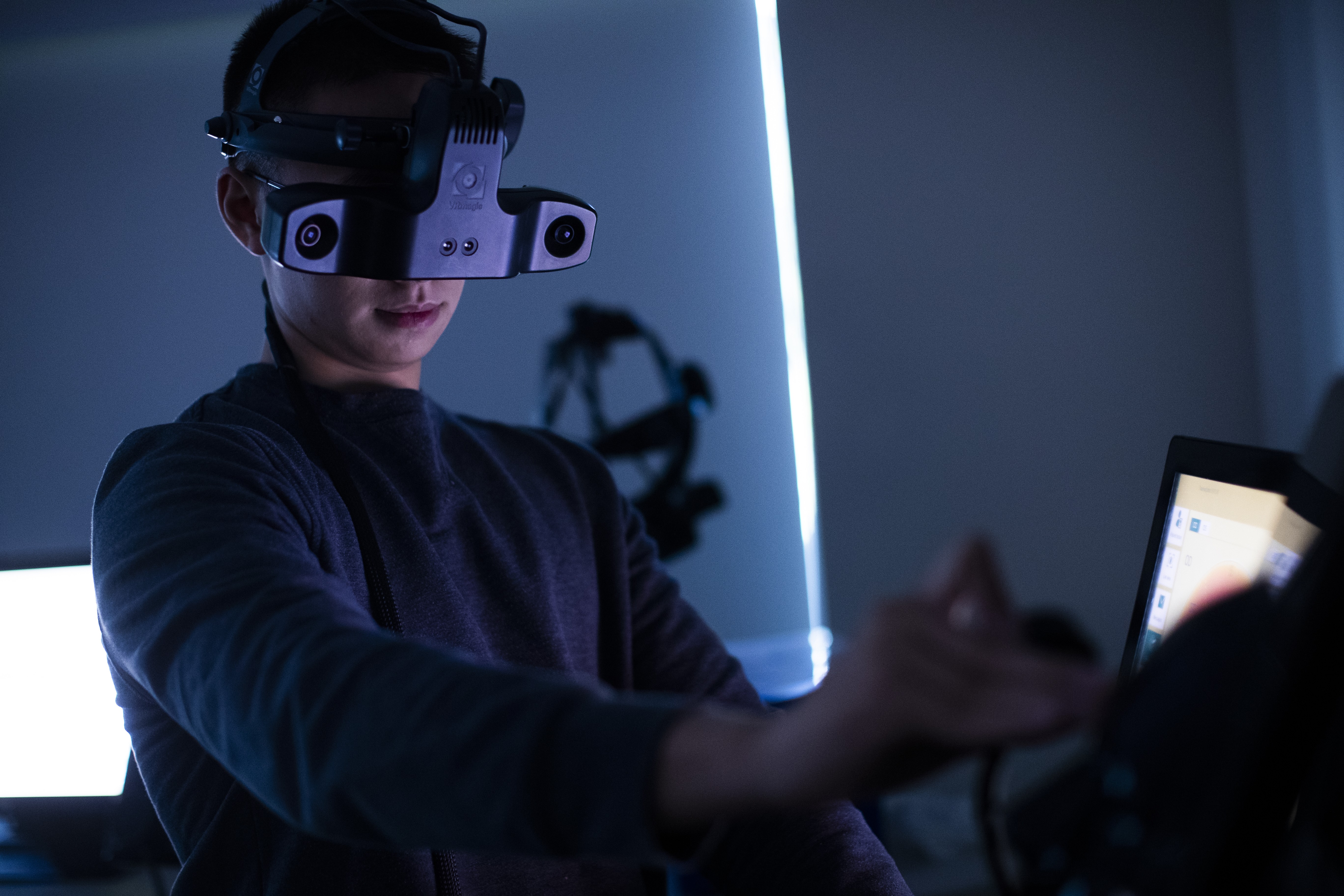 PCO student in virtual lab pic