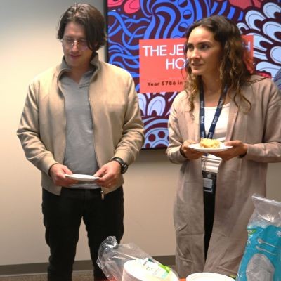 Thumbpic2 of Ricardo and Patricia 2