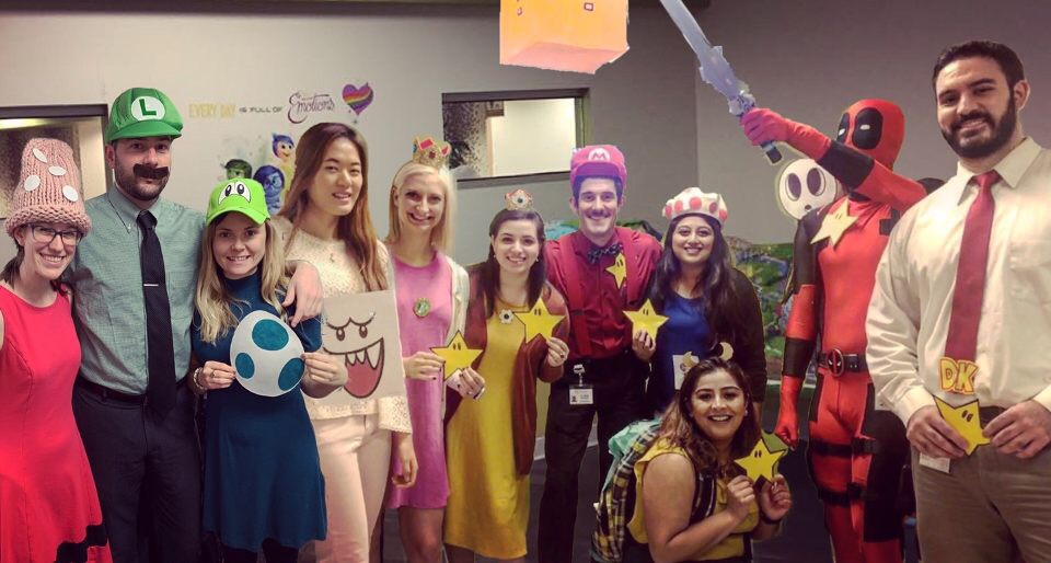 Kylie and her friends dressed up for Halloween